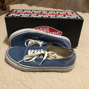 Men’s Navy Vans Authentic